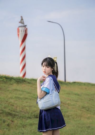 花蕊在线_BD英语免费观看